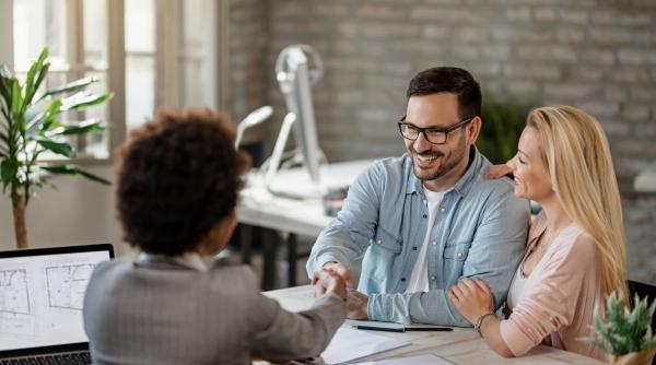 cum poti reduce riscul unui credit imobiliar pe termen lung