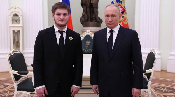 fiul de 20 de ani al lui kadirov a fost numit curator al educatiei din cecenia