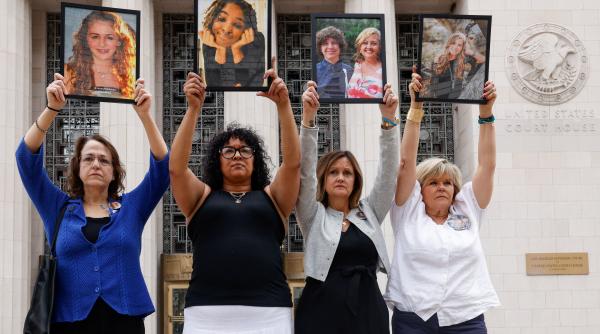 instagram si youtube au provocat intentionat dependenta in randul copiilor acuzatiile avocatilor intr un proces istoric