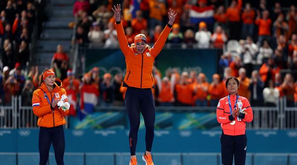 jutta leerdam aur si record olimpic la jocurile olimpice de iarna jake paul logodnicul ei a plans de fericire in tribune