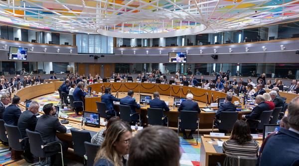 consiliul ue deschide calea pentru asistenta financiara prin programul safe pentru opt state membre