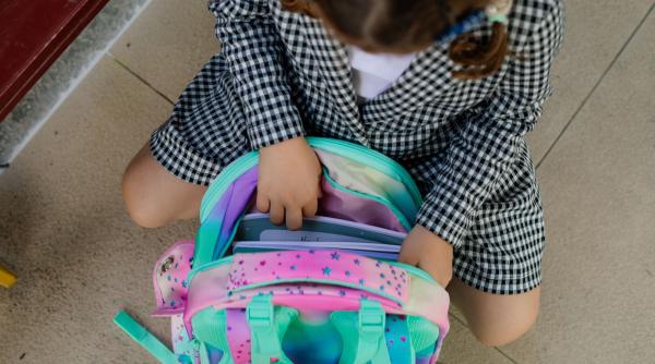 copii care pot fi inscrisi la grupa pregatitoare in 2026 cati ani trebuie sa aiba