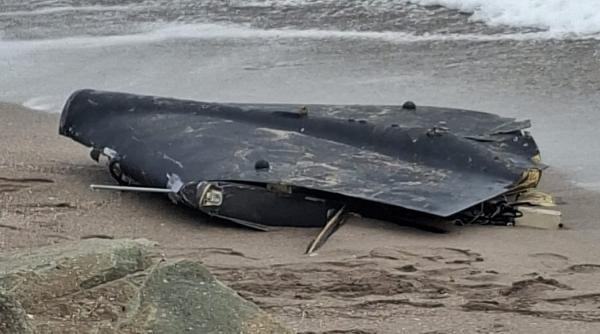 Încă o dronă a fost găsit pe plajă, între Costinești și Tuzla. Se verifică dacă e rusească
