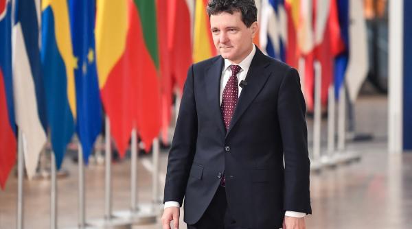 nicusor dan romania poate fi cel mult observator in consiliul pacii al lui trump discutam cu organizatorii sa vedem ce inseamna