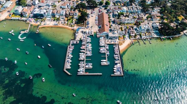 un barbat care si a cumparat o casa cu 17 6 milioane e spune acum ca o demoleaza pentru ca vrea una mai mare