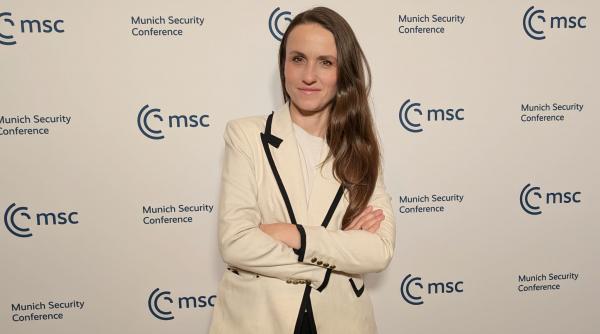 romania va fi reprezentata la conferinta de securitate de la munchen de ministrii radu miruta si oana toiu