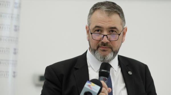 consilierul lui nicusor dan pe probleme de educatie accesul minorilor la retelele sociale trebuie interzis