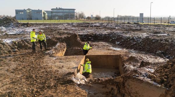 descoperire arheologica neasteptata pe terenul unei universitati o asezare antica demult uitata a fost gasita intamplator la dortmund
