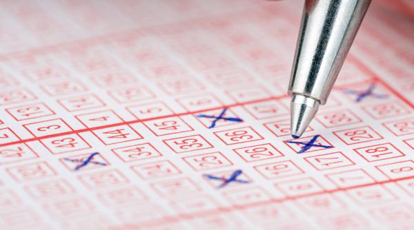 loteria romana anunta un castig de peste 660 000 lei la noroc plus reportul la joker a ajuns la 52 de milioane lei