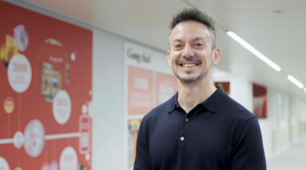 martin a renuntat la o cariera bancara ca sa vanda bubble tea acum compania lui are venituri de peste 500 de milioane de dolari pe an