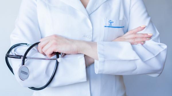 Proctologia preventivă: obiceiuri care reduc recidivele și episoadele dureroase