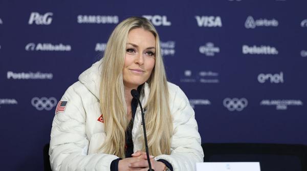 Lindsey Vonn a revenit în SUA, la nouă zile după căzătura de la JO 2026: „Este fantastic să fiu din nou acasă”