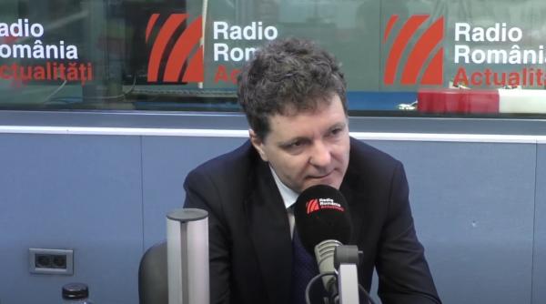 nicusor dan si eu mi a dori ca liderii din coalitie sa nu se critice ce e stabilit sa ramana asa dar suntem mai bine ca acum un an