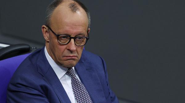 Merz se declară deschis ideii de a restricţiona accesul la reţelele sociale pentru copiii sub 16 ani