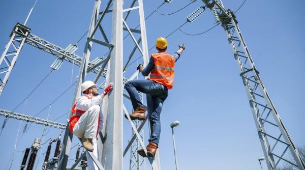 Ministrul Energiei anunţă exproprieri "într-un termen foarte scurt" pentru reţele de transport şi distribuţie a energiei electrice