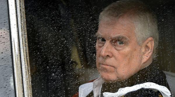 BBC: Prințul Andrew al Marii Britanii a fost arestat. Ce acuzații i se aduc