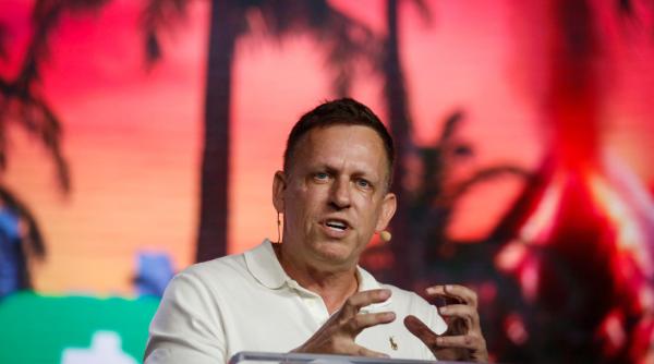 Miliardarul Peter Thiel obține de la administrația Trump un contract uriaș pentru compania Palantir, cu Homeland Security din SUA