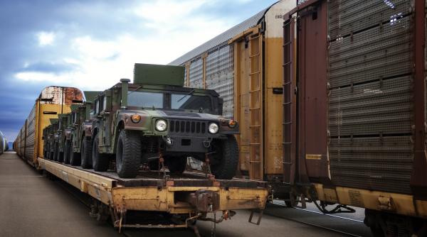 politico pentagonul face lobby agresiv impotriva planului uniunii europene de a cumpara arme europene