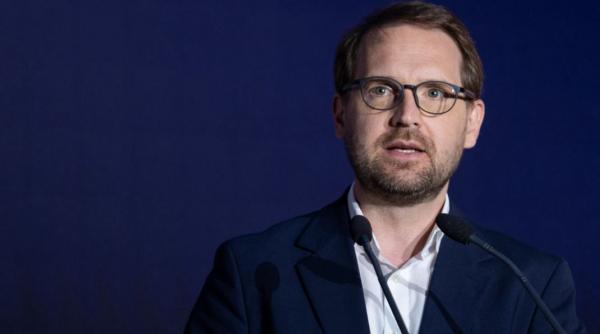 dominic fritz eu nu sunt multumit nici cu viteza nici cu profunzimea reformelor guvernului psd a facut un joc foarte interesant