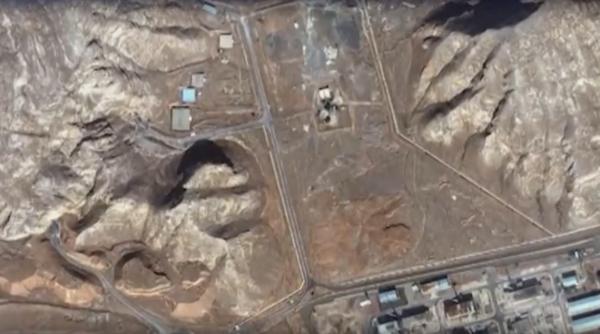 imagini din satelit sua au adus o forta de razboi masiva in orientul mijlociu iranul se pregateste de un conflict intens