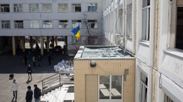 Ambasada Ucrainei: Nicio şcoală cu predare integrală sau parţială în limba română nu va fi închisă în 2027