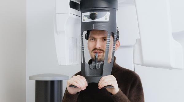 implant dentar ce investigatii sunt necesare inainte de interventie