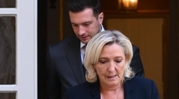Marine Le Pen anunță că nu va candida la alegerile prezidențiale dacă va fi obligată să poarte brățară electronică de gleznă