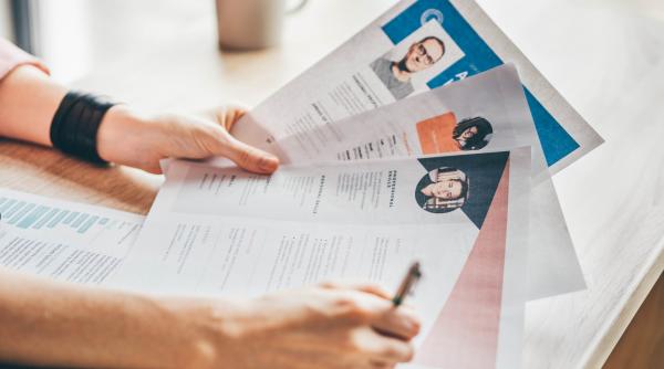 cauti un loc de munca iata domeniile din ue cu cele mai multe posturi libere