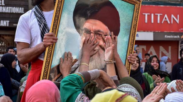 Culisele operațiunii de lichidare a lui Khamenei. CIA a aflat de o adunare a liderilor iranieni. Apoi a lovit Israelul
