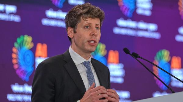 declaratia ciudata a lui sam altman care ne arata cum gandesc miliardarii tech despre restul oamenilor prin comparatie cu robotii