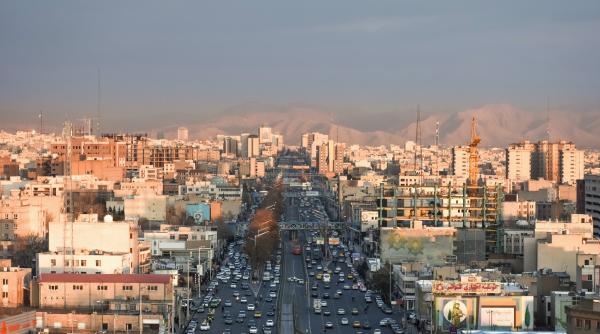 mesajul primit de iranieni pe telefoane de la serviciului de informatii al garzii revolutionare