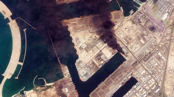 razboiul tot mai intens dintre sua si iran arunca in aer preturile la petrol si gaze inchiderea stramtorii ormuz va amplifica criza