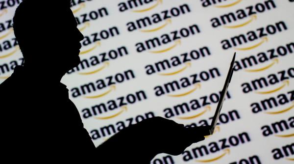 severele amazon din emiratele arabe atacate de iran iar incendiul a provocat mai multe daune cat dureaza reparatiile