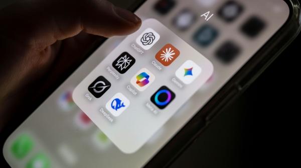 claude devine cea mai descarcata aplicatie din sua dupa ce utilizatorii renunta in masa la chatgpt din cauza acordului cu pentagonul