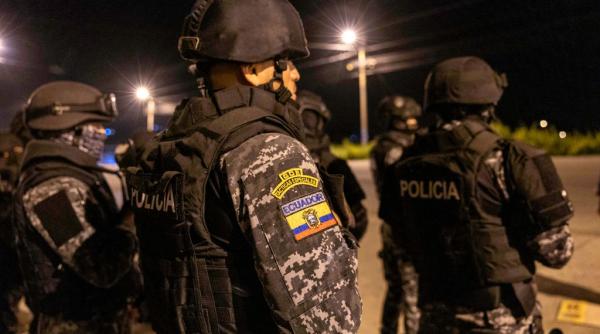 armata sua a lansat o operatiune in ecuador pentru combaterea traficului de droguri