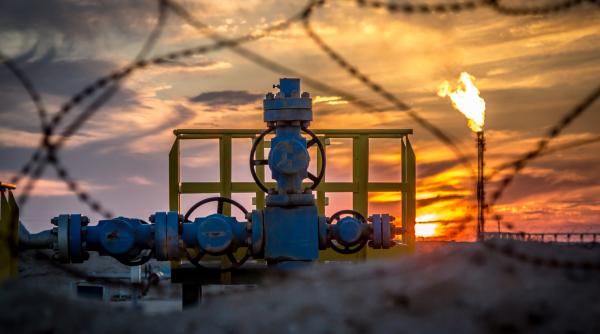 criza din stramtoarea ormuz jurnalist bloomberg iranul a facut imposibil transportul chiar si al unei singure picaturi de petrol