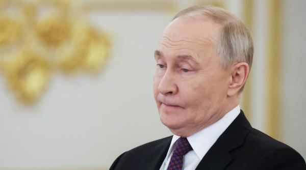 Politico: Vladimir Putin, îngrozit după eliminarea lui Khamenei. “I-a adâncit paranoia și vrea să câștige în Ucraina cu orice preț”
