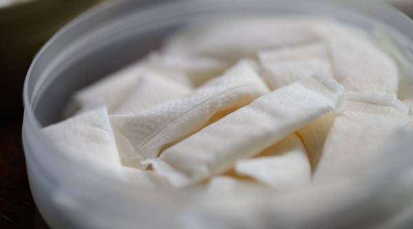 companii din tehnologie inclusiv palantir aprovizioneaza birourile cu tutun pentru a creste productivitatea angajatilor