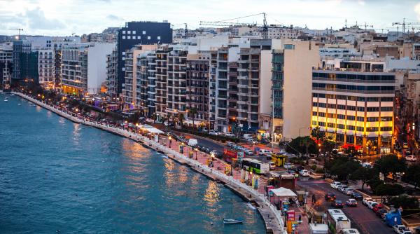 tara din ue in care oamenii primesc 25 000 de euro daca renunta la permisul de conducere si la masina