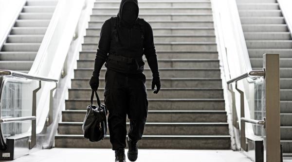 Europol monitorizează rețele iraniene în Europa. Crește riscul de atacuri teroriste și cibernetice