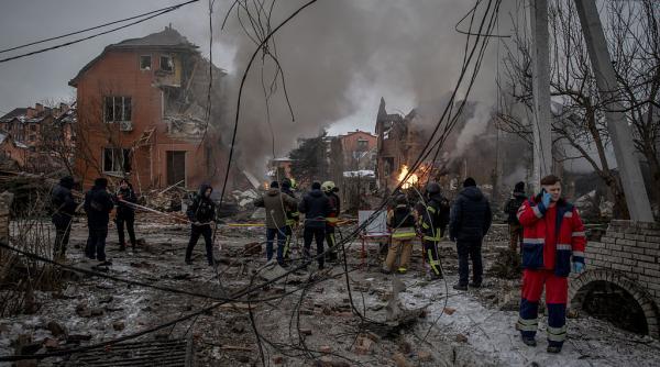 „Putin a zâmbit la Kremlin”. Ucraina se confruntă cu dificultăți pe măsură ce atenția SUA se mută spre Iran