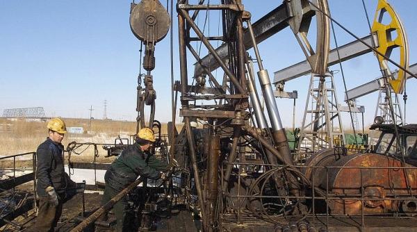 cum profita rusia de cresterea pretului petrolului ca sa isi refaca vistieria de razboi