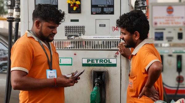 cnn trump a vrut sa opreasca india din a mai consuma petrol rusesc razboiul din iran submineaza acum acest obiectiv