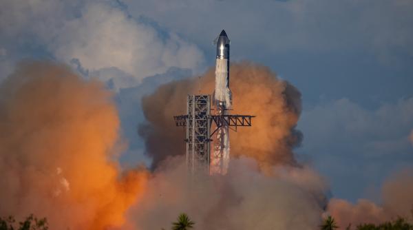 NASA avertizează că misiunea pe Lună va fi și mai mult amânată. Racheta Starship are întârzieri de aproape doi ani