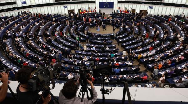 parlamentul european cere reguli noi pentru ai artistii trebuie platiti daca operele lor sunt folosite la antrenarea algoritmilor