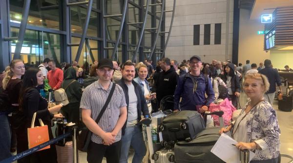 Țoiu, despre locurile libere din avioanele de repatriere: Erau ale cetățenilor din alte state europene, care n-au mai venit la aeroport