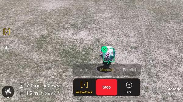 Umbrela care poate doborî drone: Cum arată modelul vizual special de pe accesoriul de ploaie care păcălește aparatul de zbor fără pilot