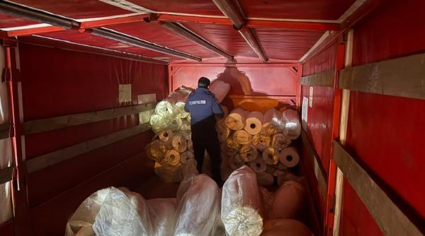 România trimite ajutor în Republica Moldova, pentru poluarea de pe Nistru. DSU: S-a construit o echipă specializată de intervenţie