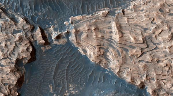 oamenii de stiinta au descoperit un mineral complet nou pe marte