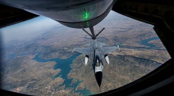 primele avioane cisterna ale sua au ajuns in romania vor alimenta avioanele de lupta care au misiuni in orientul mijlociu